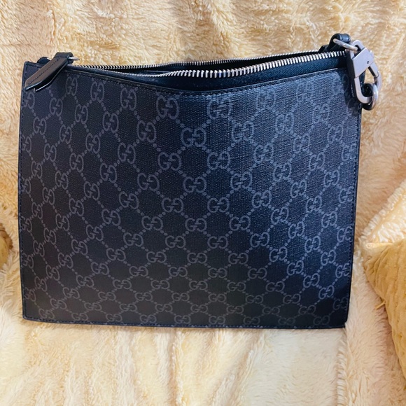 Gucci men’s Clutch bag - Picture 6 of 9